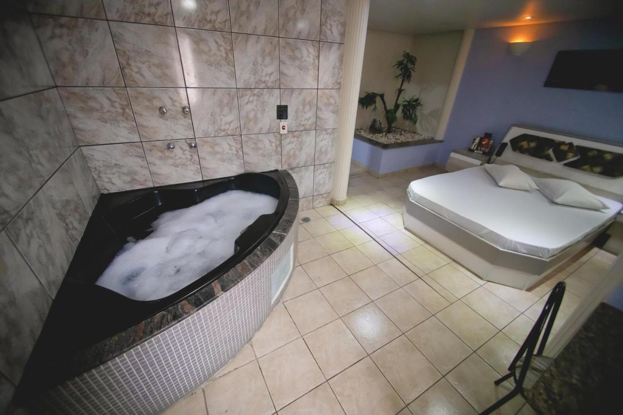 Ouse (adults Only) Hotel cinta *