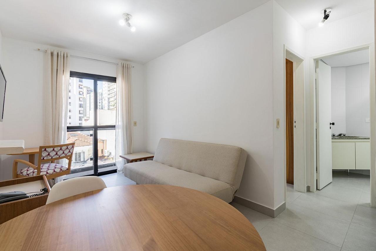 Apto 26 Com Smart Tv E Wifi Vivo Fibra Columbia Resid Ao Lado Pamplona Shopping Jardins - *