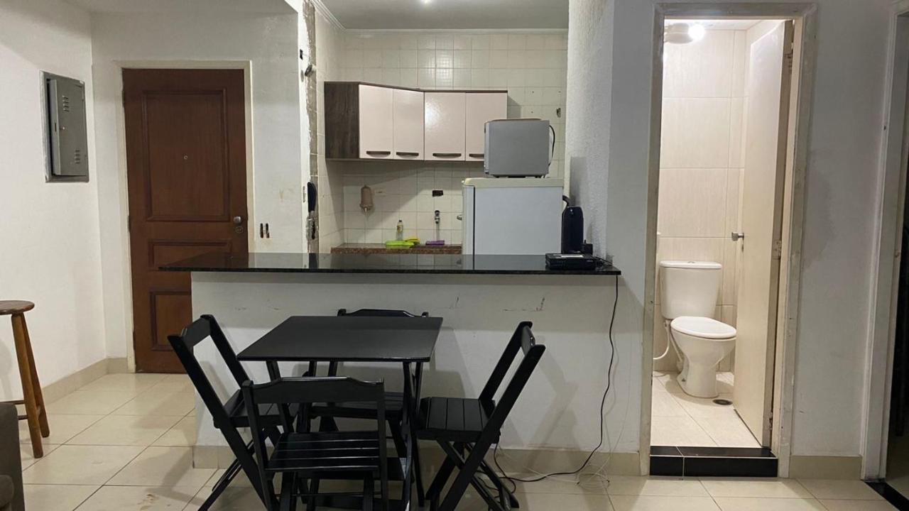 Praia Da Enseada Apartemen *