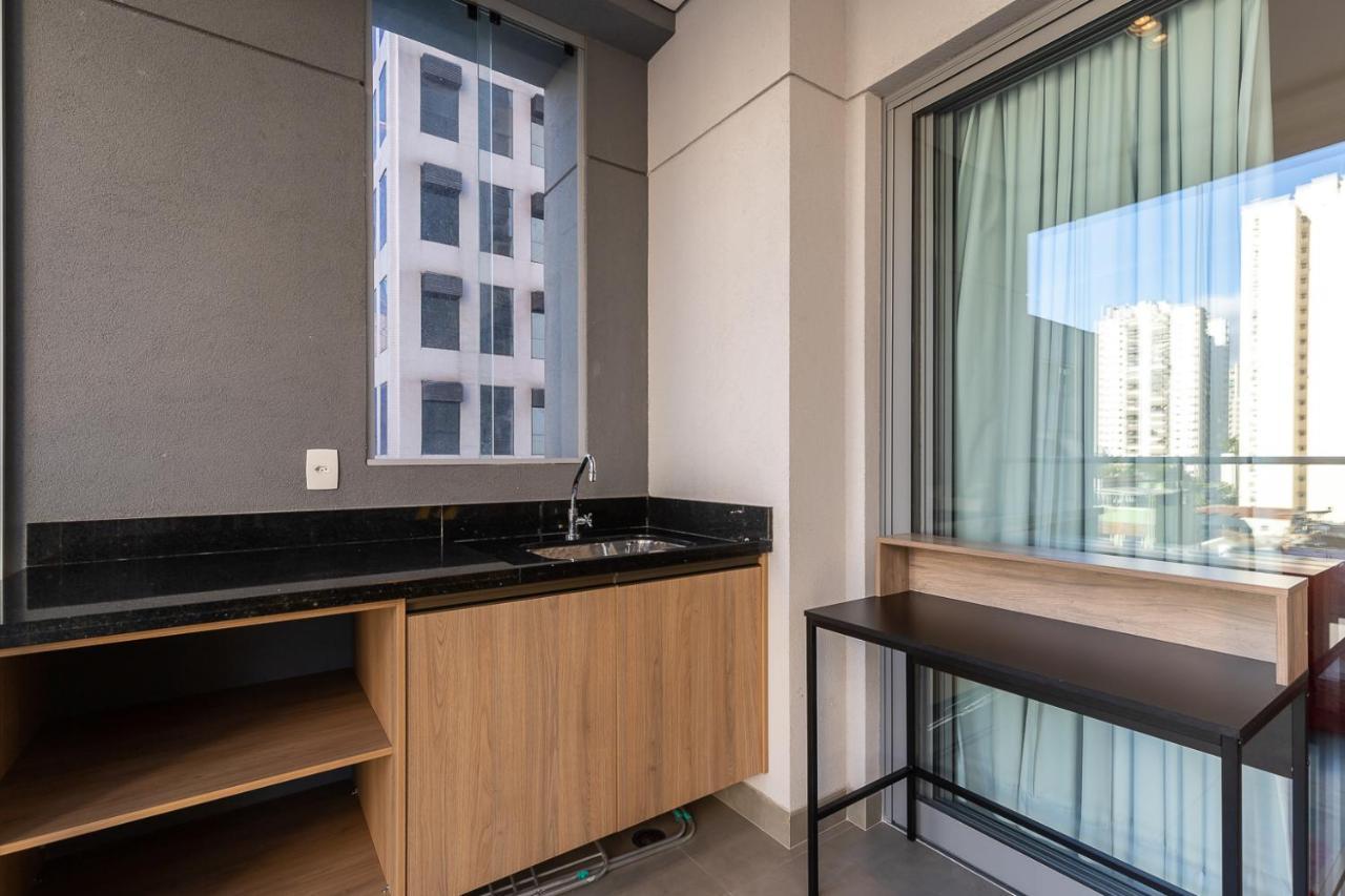 Loft Em Moema, Proximo Ao Metro, Com Estacionamento No Apartment Sao Paulo