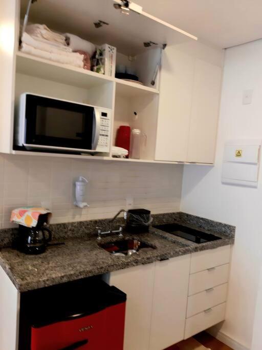 Paraiso Compras! Studio Novo, 25marco, Centro, Metro Apartment