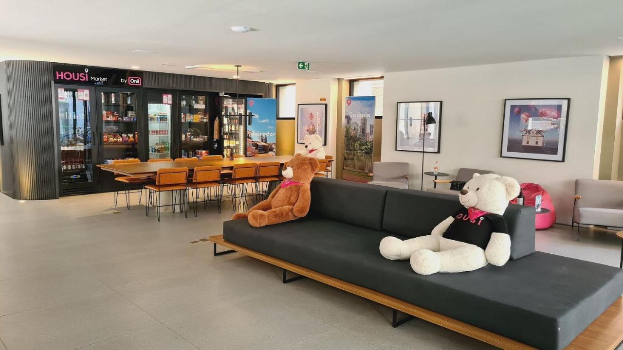 Housi Paulista Apartment