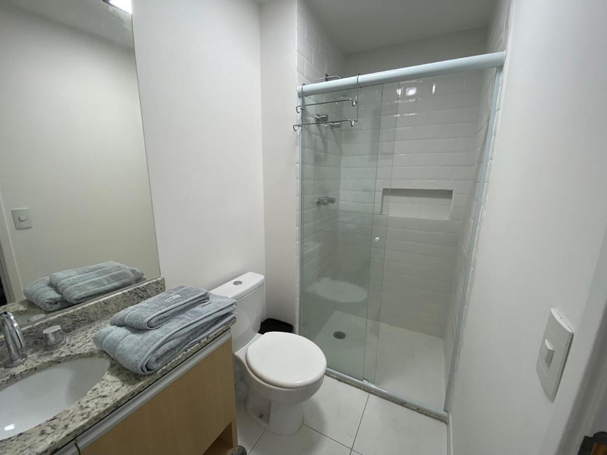 Apartment 75 New W Fast Wifi, Balcony, Gym And Movie Screen