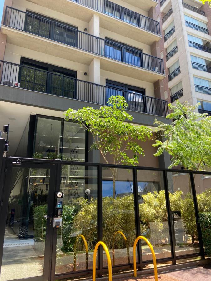 75 New W Fast Wifi, Balcony, Gym And Movie Screen