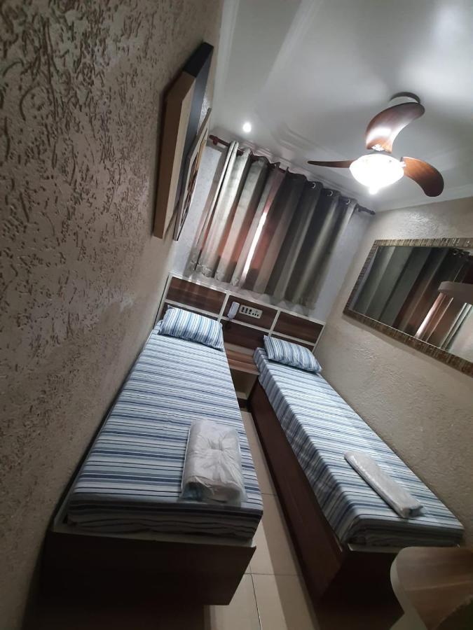 Luar Hotel *
