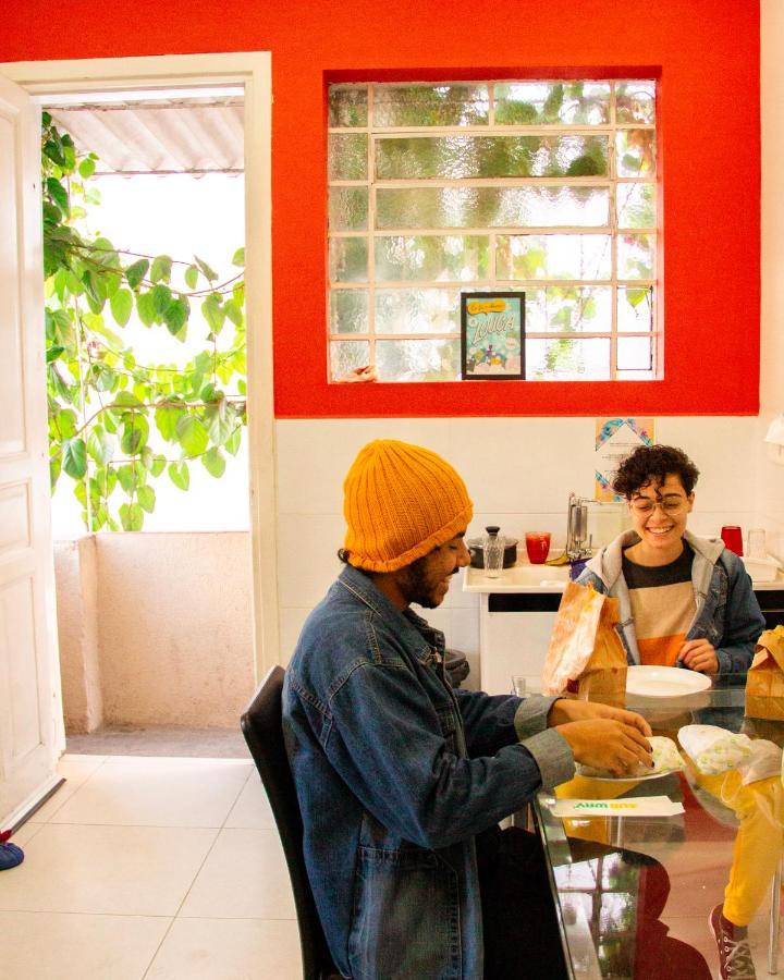 Hostel Quintal & Bar