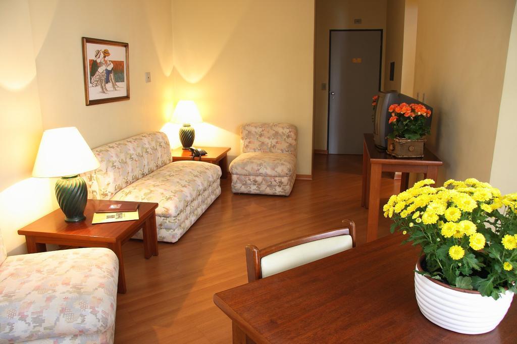 The Hill Otel