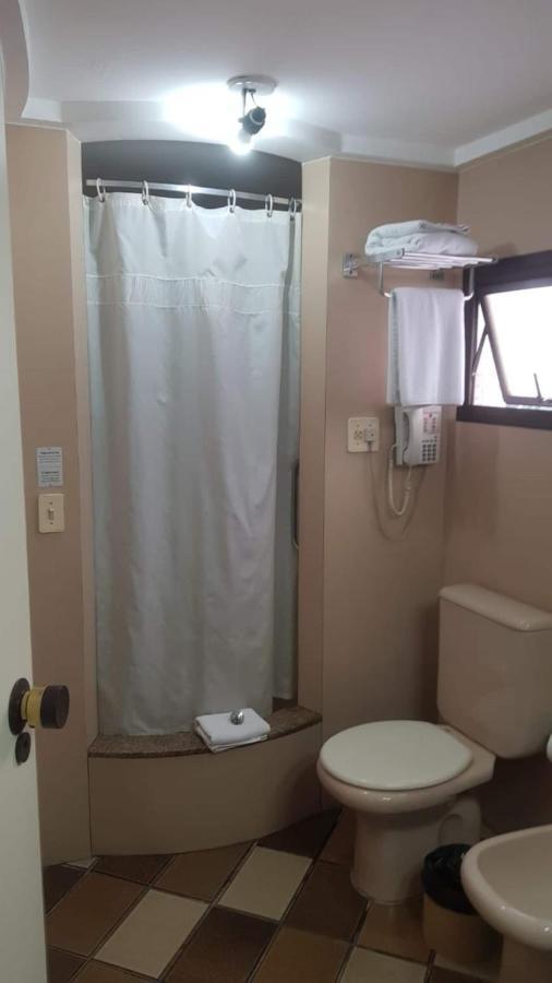 Paulista Wall Street Flat 03