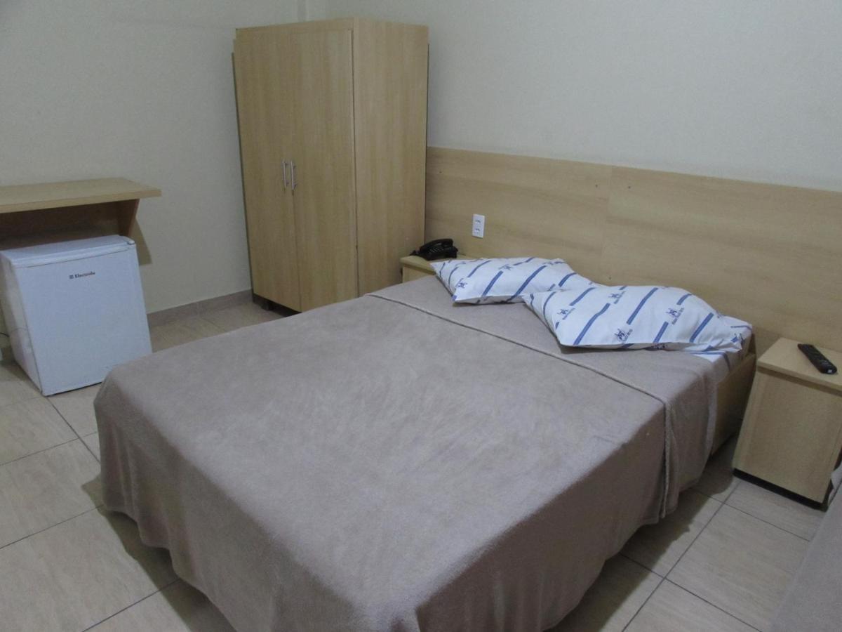 Hotel Nebias Palace Junto Da Avenida Ipiranga Com Sao Joao Em Frente Ao Bar Brahma Sp Sao Paulo