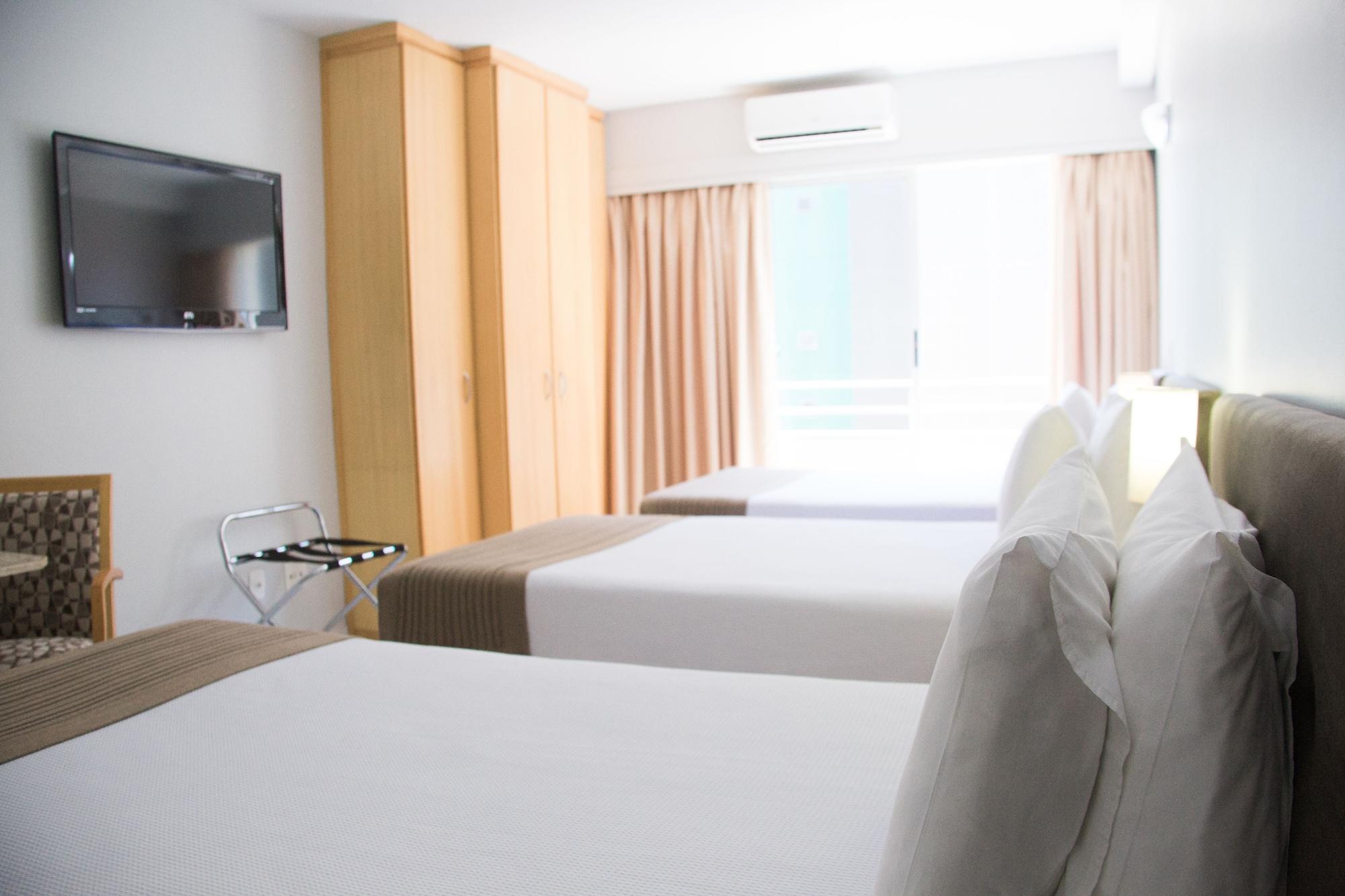 Khách sạn Plaza American Loft 4*