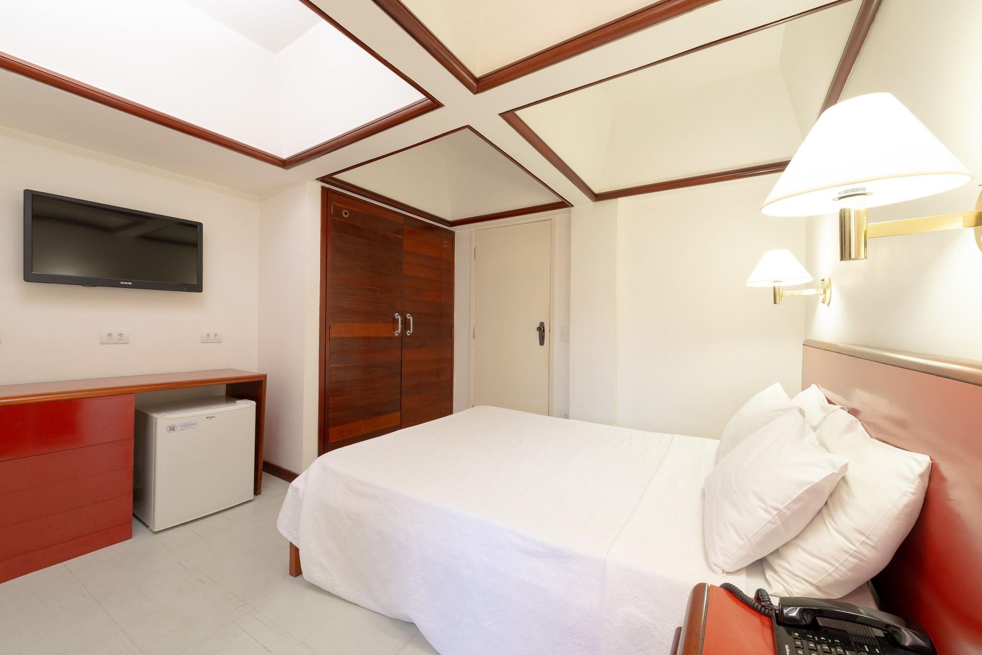 Nobilis 3*