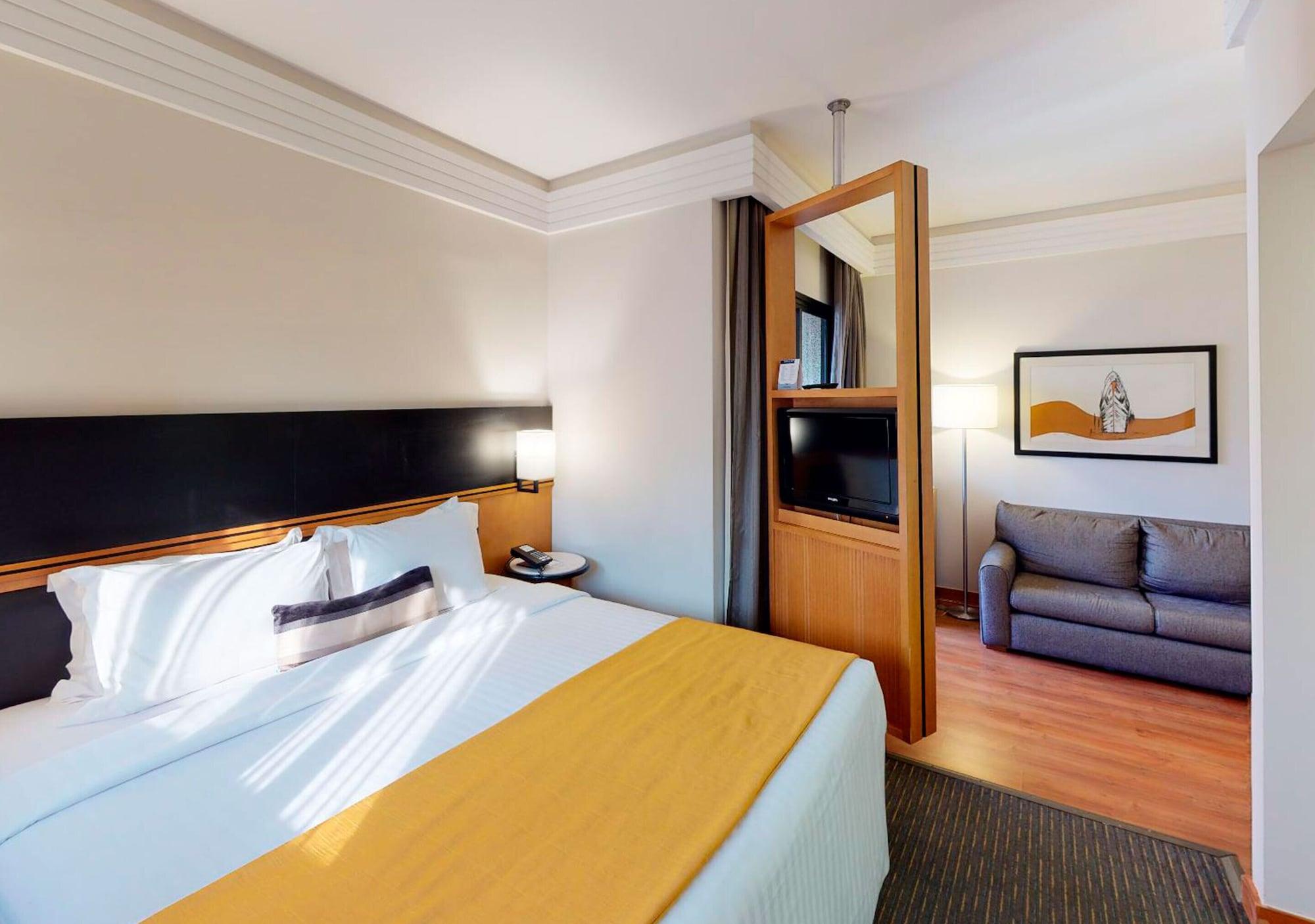 Hotel Estanplaza International São Paulo