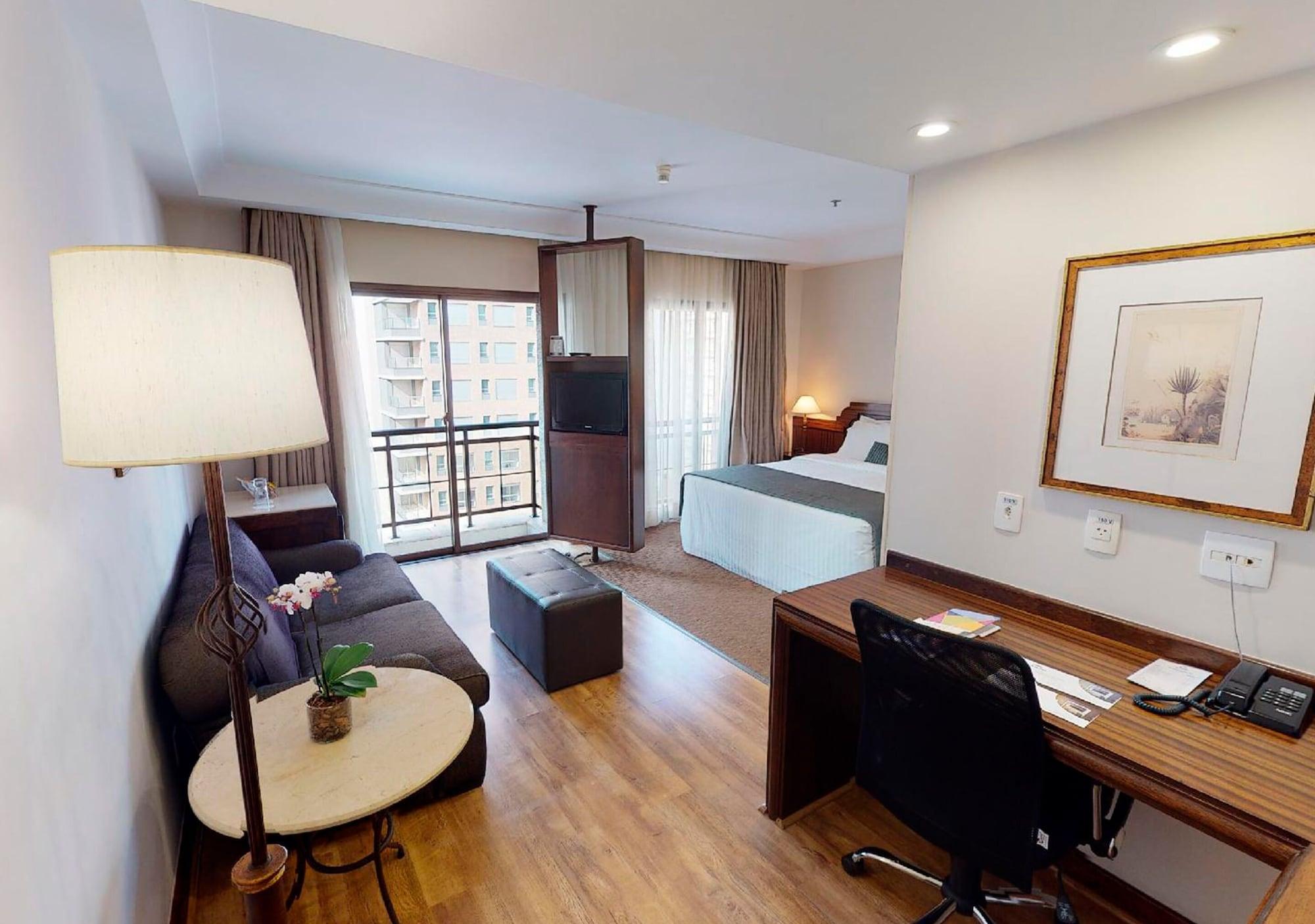 Estanplaza Paulista 4*