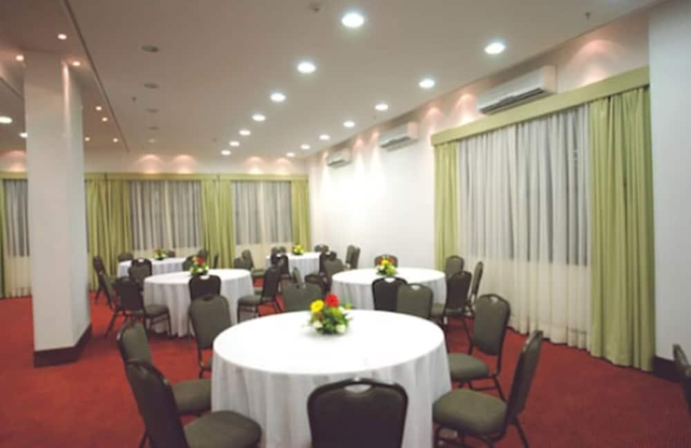 Otel Luz Plaza