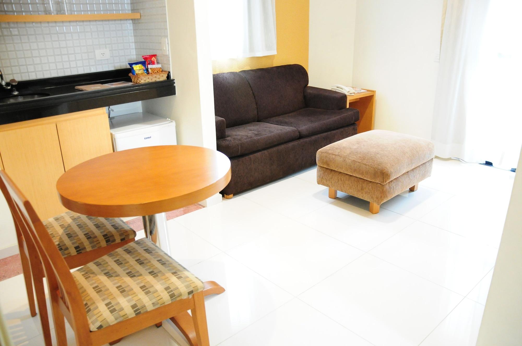 Aparthotel Brasilia Santana Gold Flat