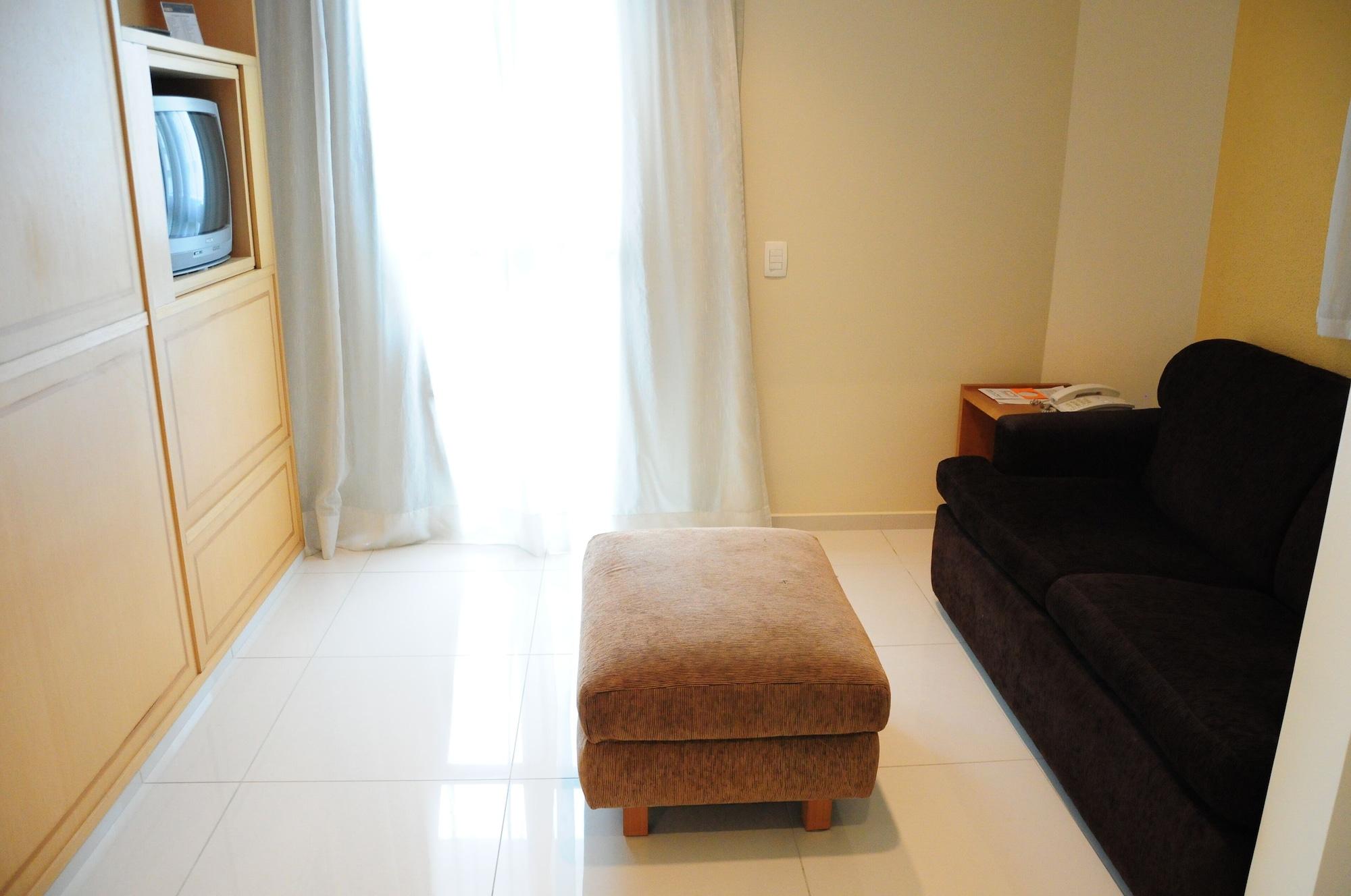 Aparthotel Brasilia Santana Gold Flat 3*