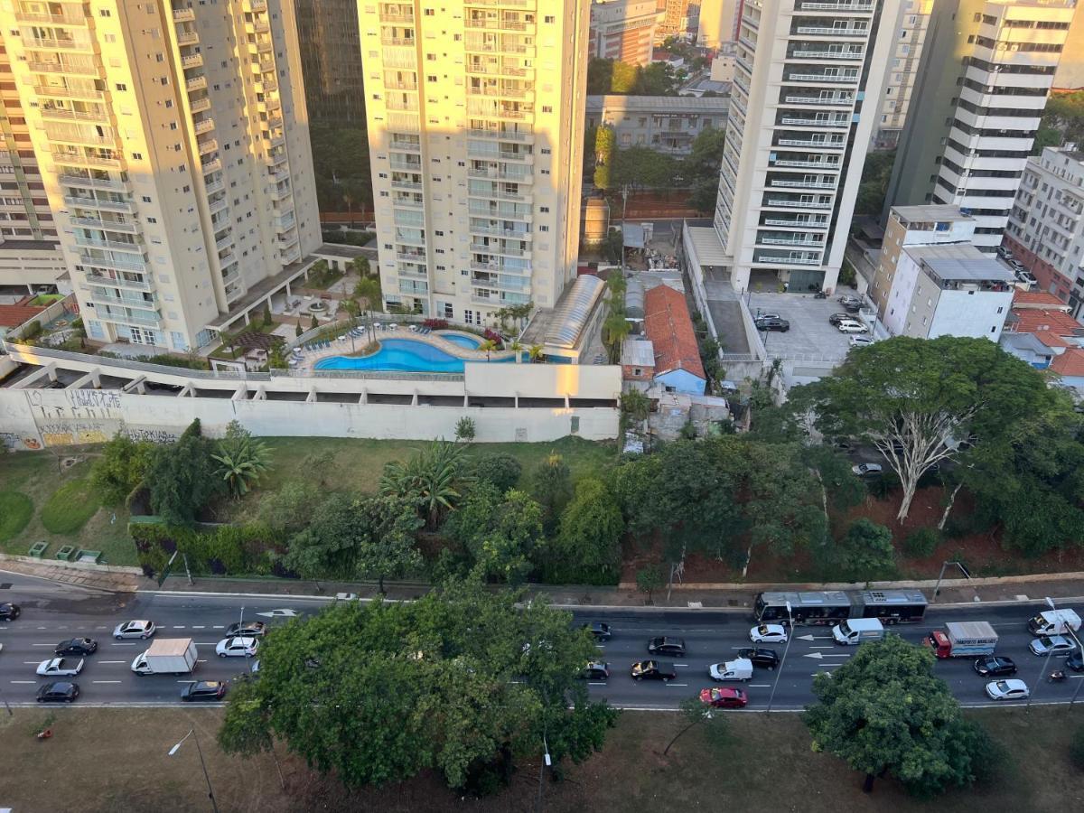 Beneficencia Portuguesa, 50 Metros