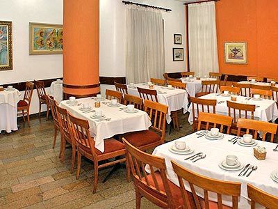 Delplaza Timbiras Khách sạn 3*