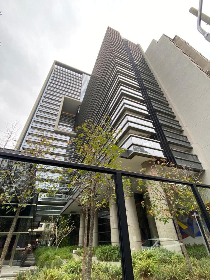 Vista Maravilhosa Praca Republica Internet 500mb E Garagem Sao Paulo