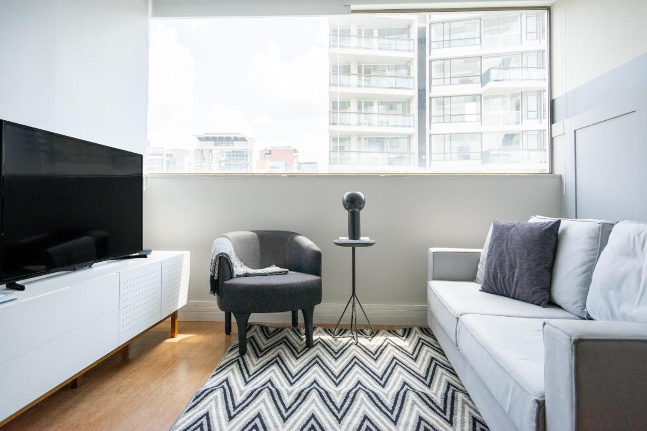 Ap Com Academia, Piscina E Sauna No Predio, Proximo A Faria Lima - Vila Olimpia Apartment São Paulo