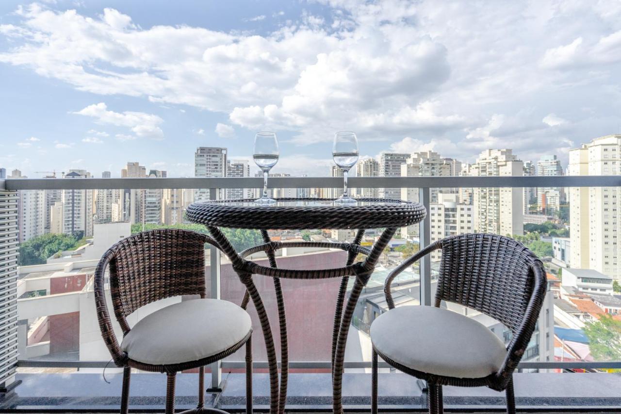 Apartment Studio Em Localizacao Incrivel, Estacionamento, Piscina E Academia - Vila Olimpia Sao Paulo