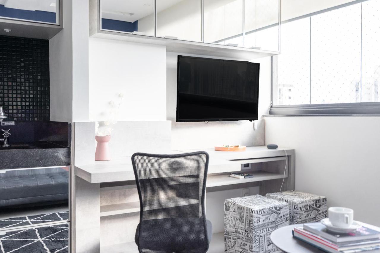 Ap Com Academia E Piscina No Predio, Localizacao Incrivel - Vila Olimpia Apartment Sao Paulo