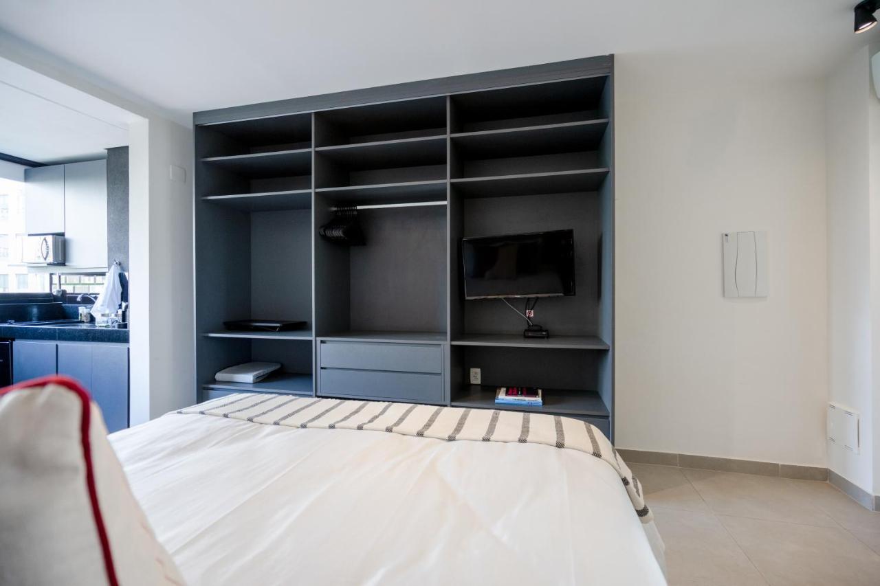 Ap Com Academia E Piscina No Predio, Localizacao Incrivel - Vila Olimpia Apartment