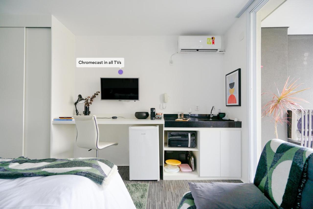 Ap Com Academia E Piscina No Predio, Localizacao Incrivel - Vila Olimpia Apartment Sao Paulo