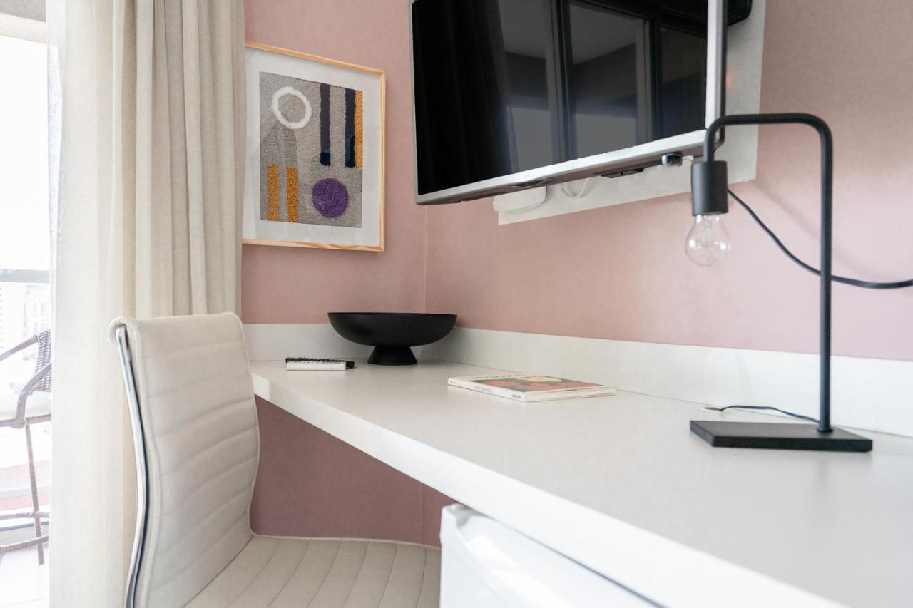 Apartment Studio Em Localizacao Incrivel, Estacionamento, Piscina E Academia - Vila Olimpia