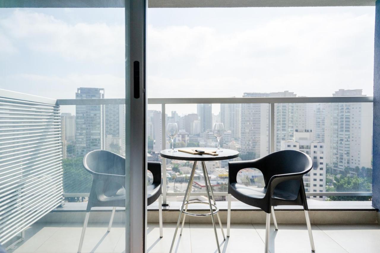 Apartment Studio Em Localizacao Incrivel, Estacionamento, Piscina E Academia - Vila Olimpia Sao Paulo