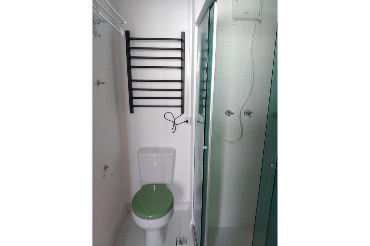 Apartment Flat Station Bras