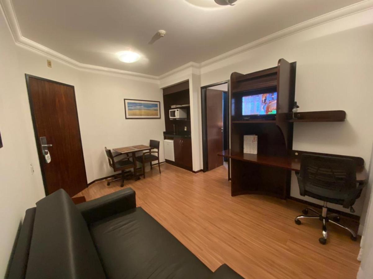 The Palace Tv No Quarto Limpeza Diaria Uh902 São Paulo