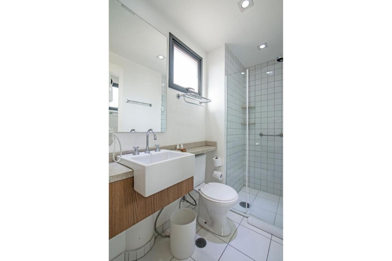 Anycomfort Fradique Coutinho Apartemen