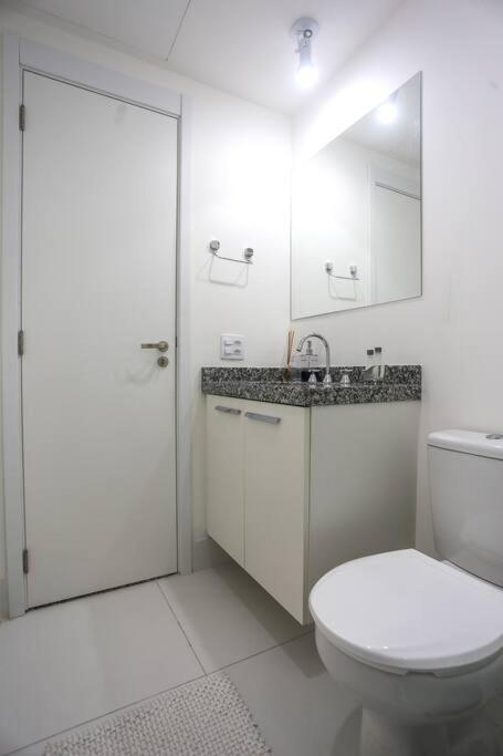 Studio Lindo Ao Lado Do Metro Santa Cecilia Apartment