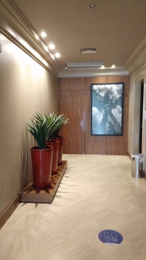 Apartment A1 Flats Wym Brooklin *
