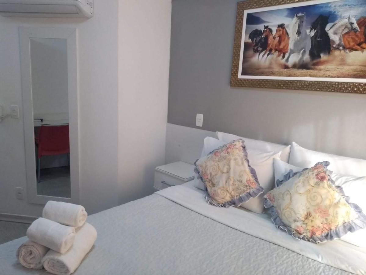 Aconchego: Comfort With Pool, Gym & Ac Sao Paulo