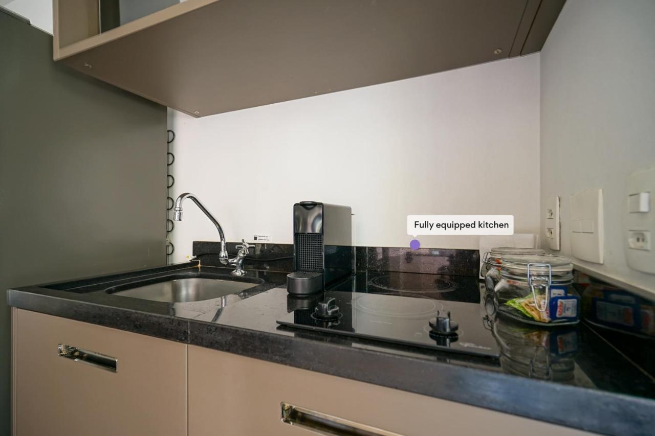 Căn hộ Studio Com Garagem, Academia E Piscina No Predio - Vila Olimpia *
