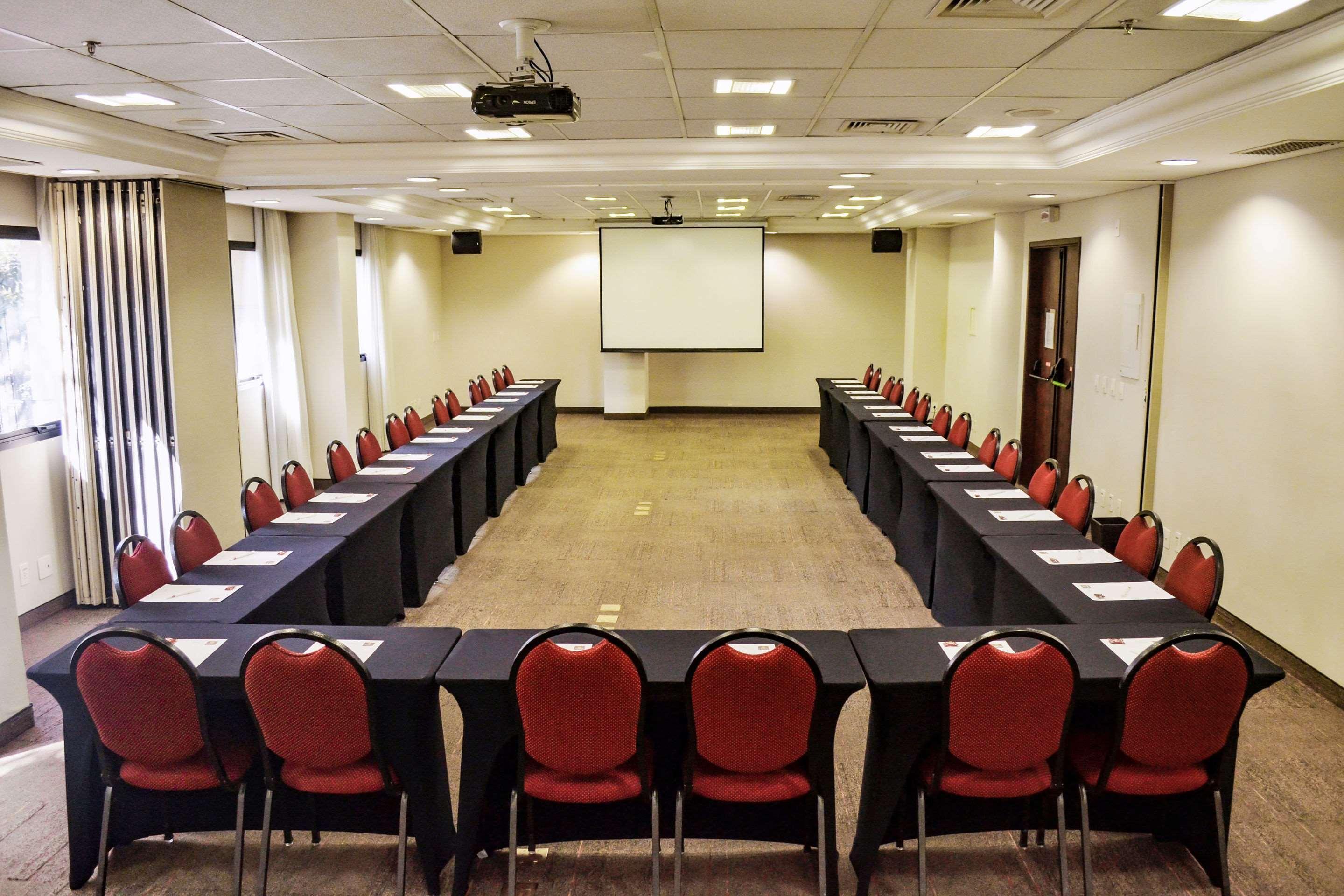 Clarion Faria Lima Hotel