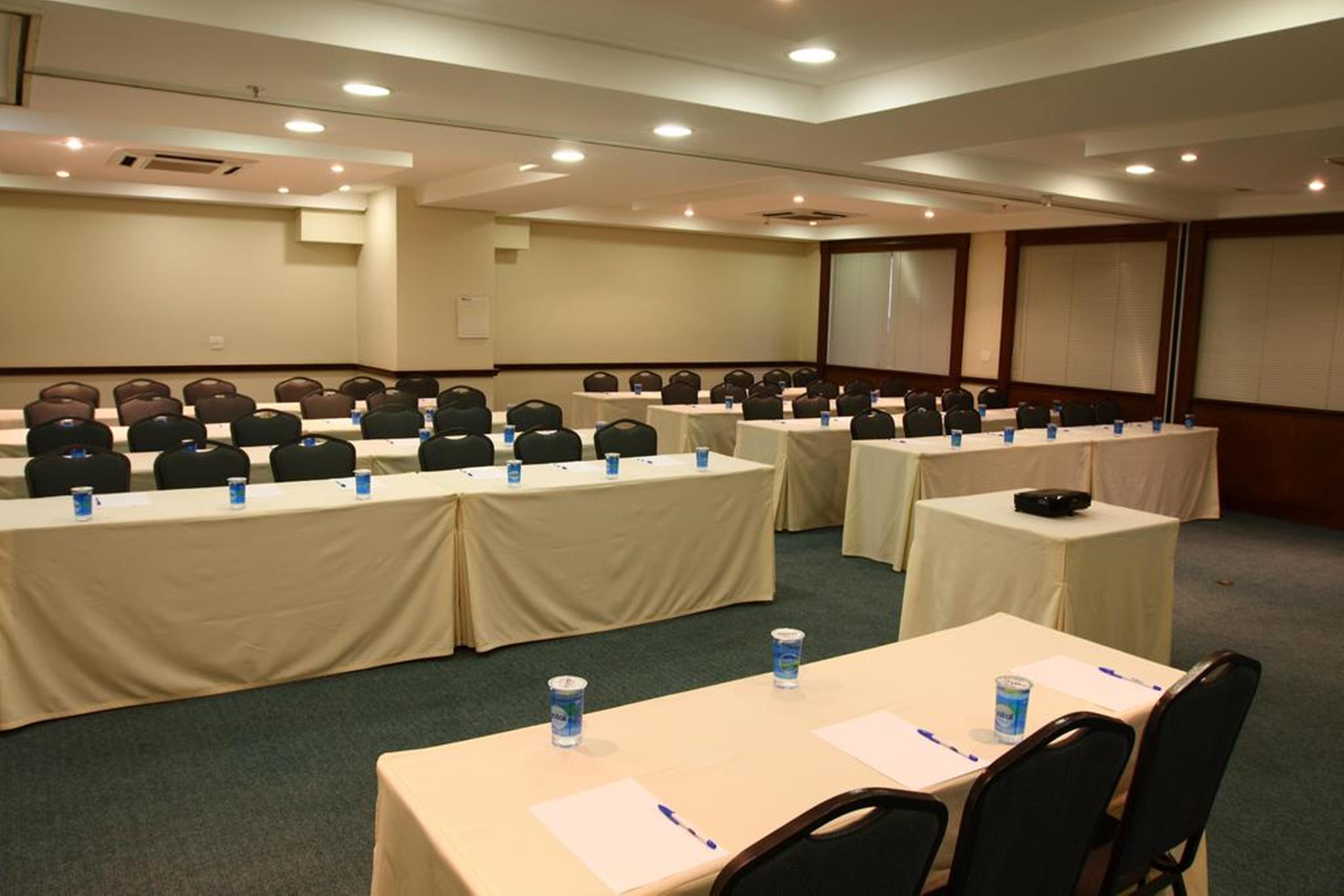 Otel Estanplaza Paulista 4*