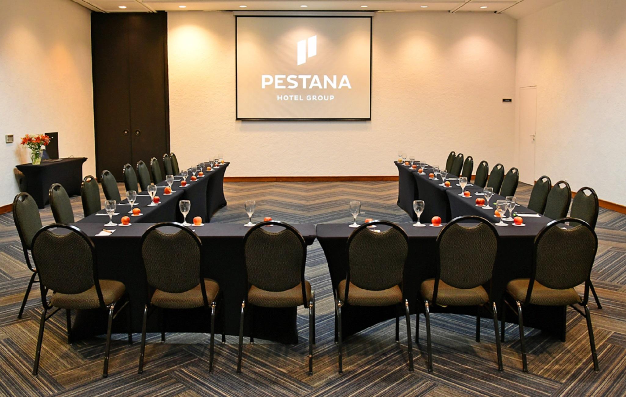Pestana 4*