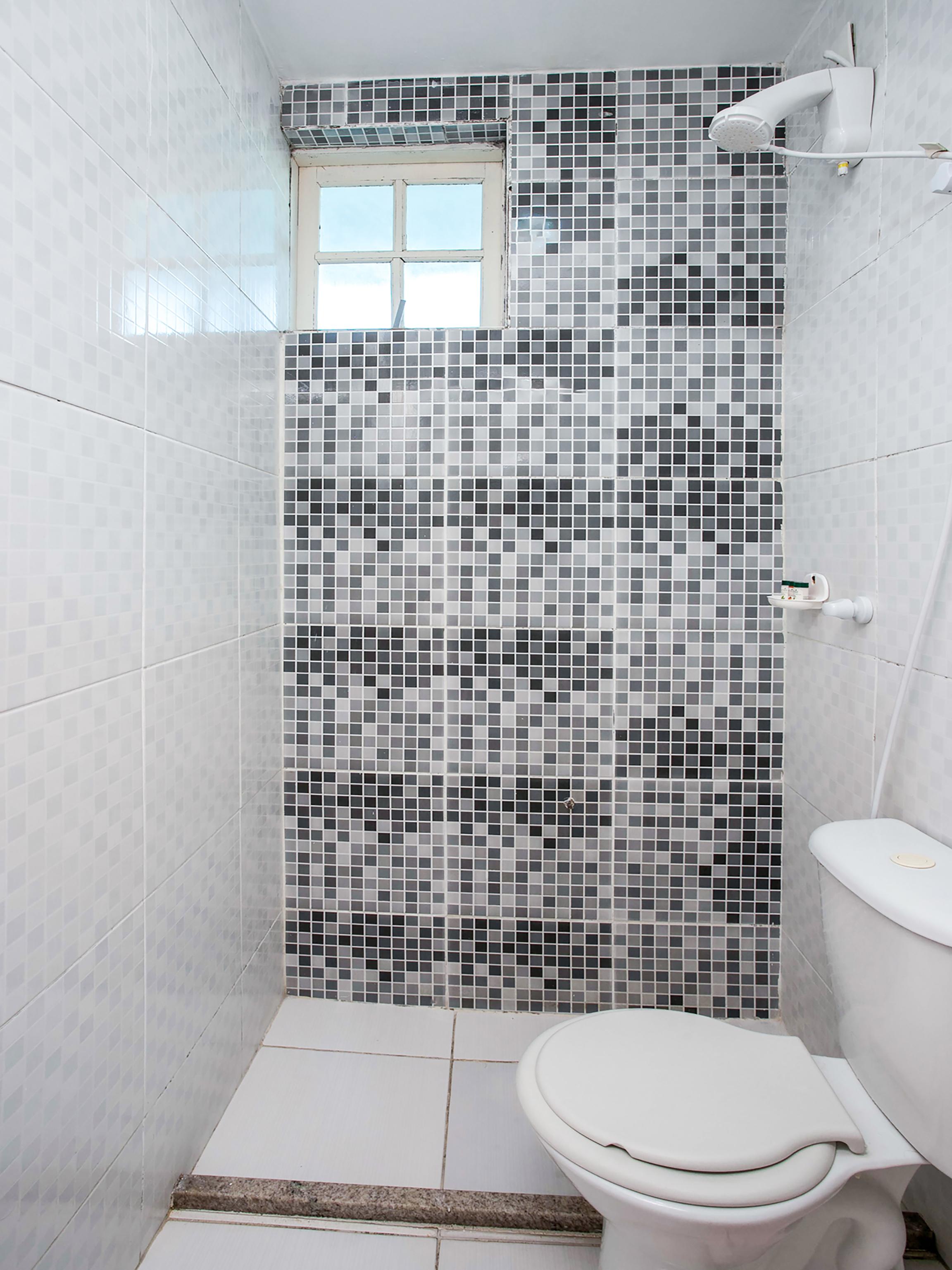 Oyo Vintage, Hotel 3*