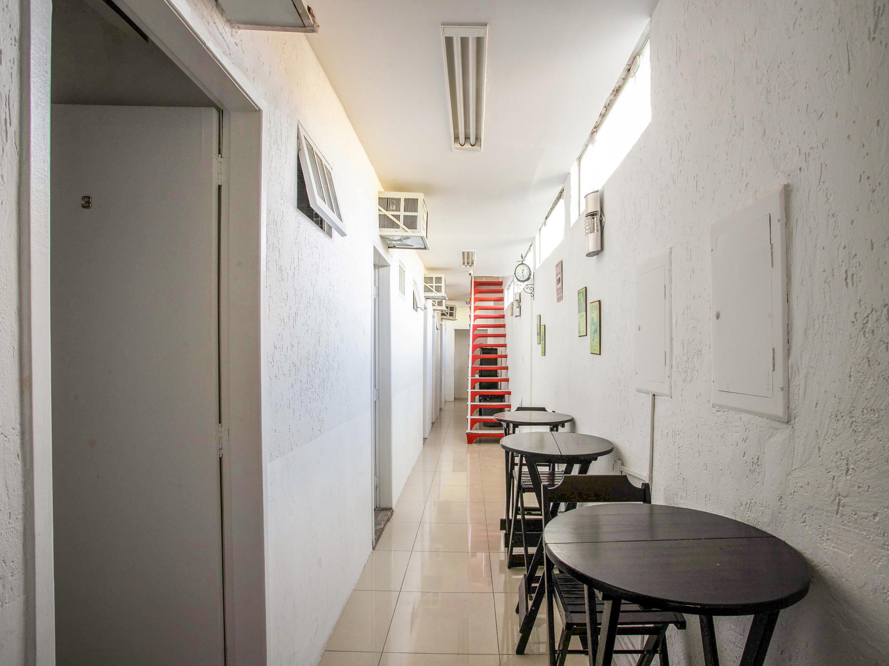 Oyo Vintage, Hotel Sao Paulo