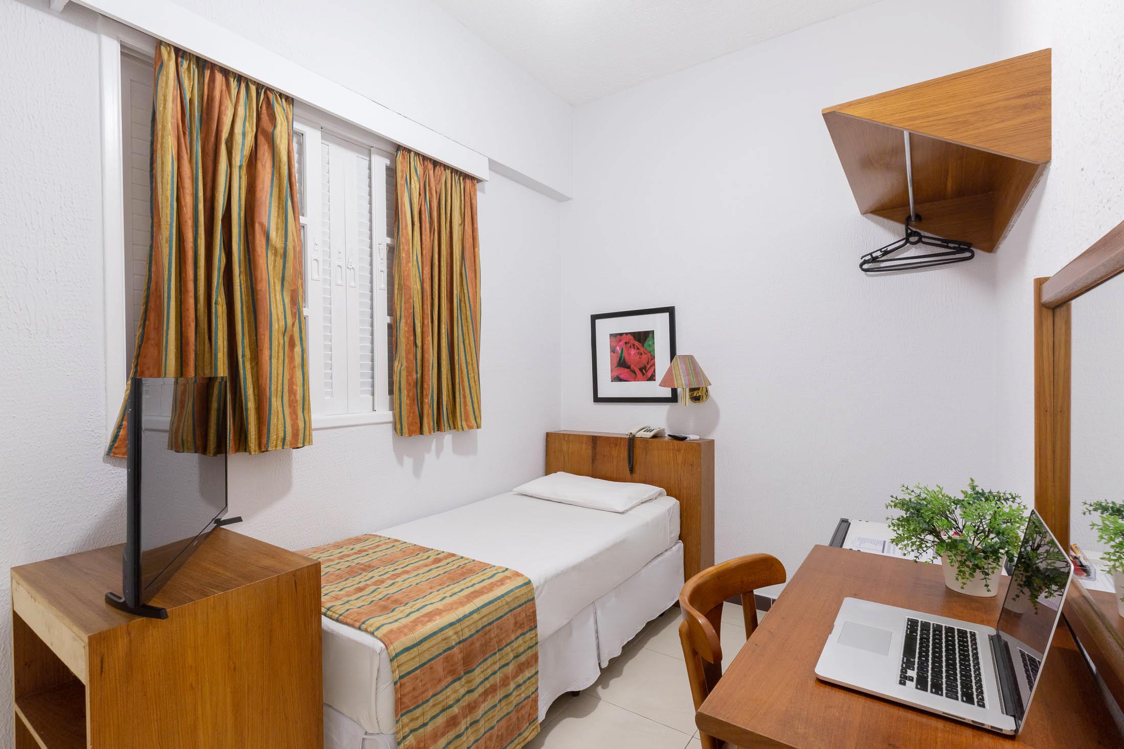 Rojas Hotel 3*