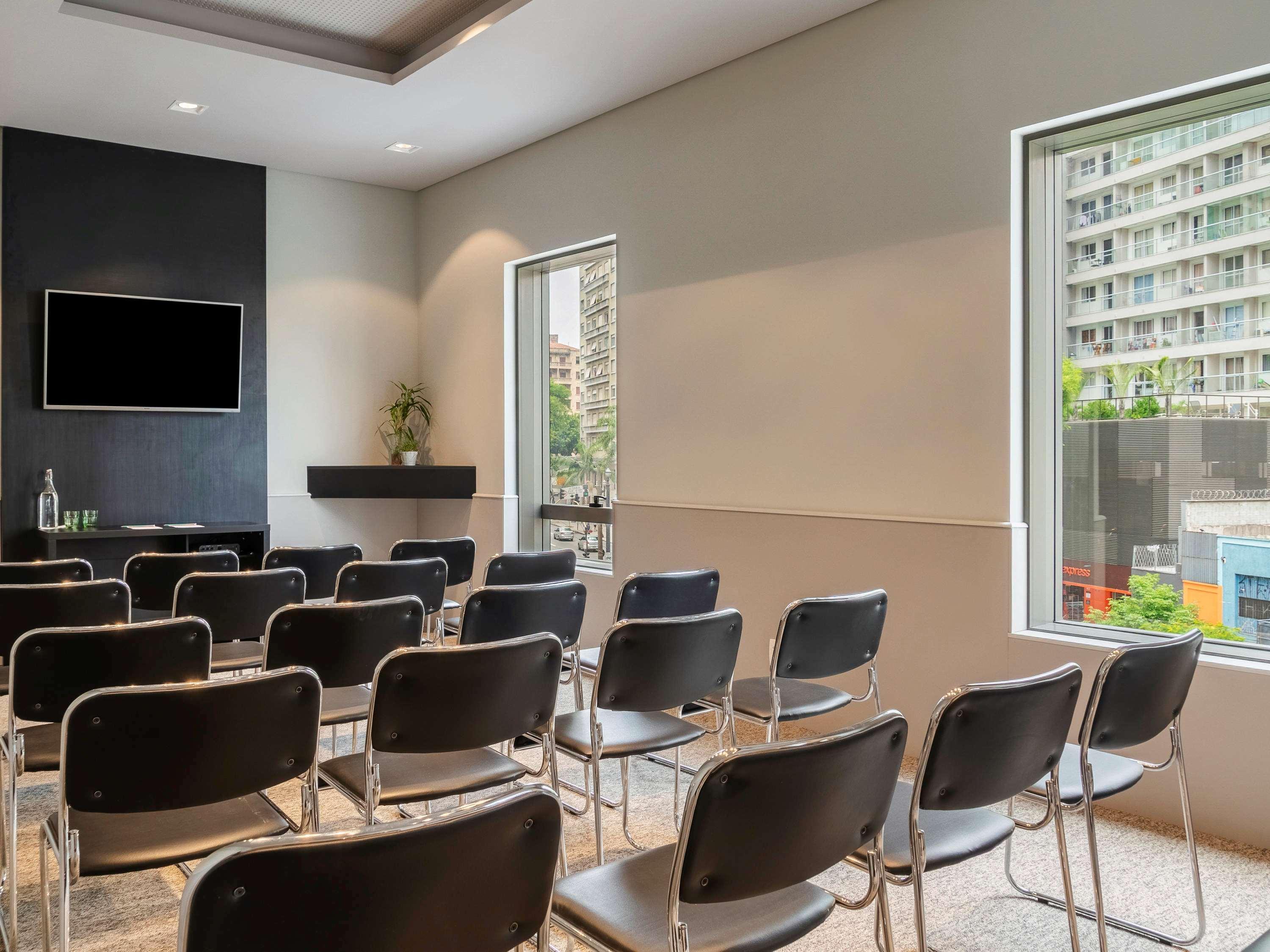 Ibis Styles Sp Centro Hotel 3*