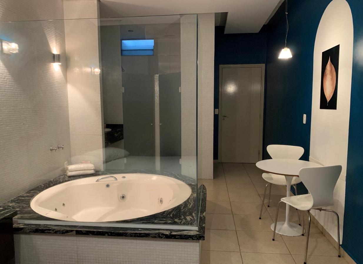 Love hotel Vivre (adults Only)