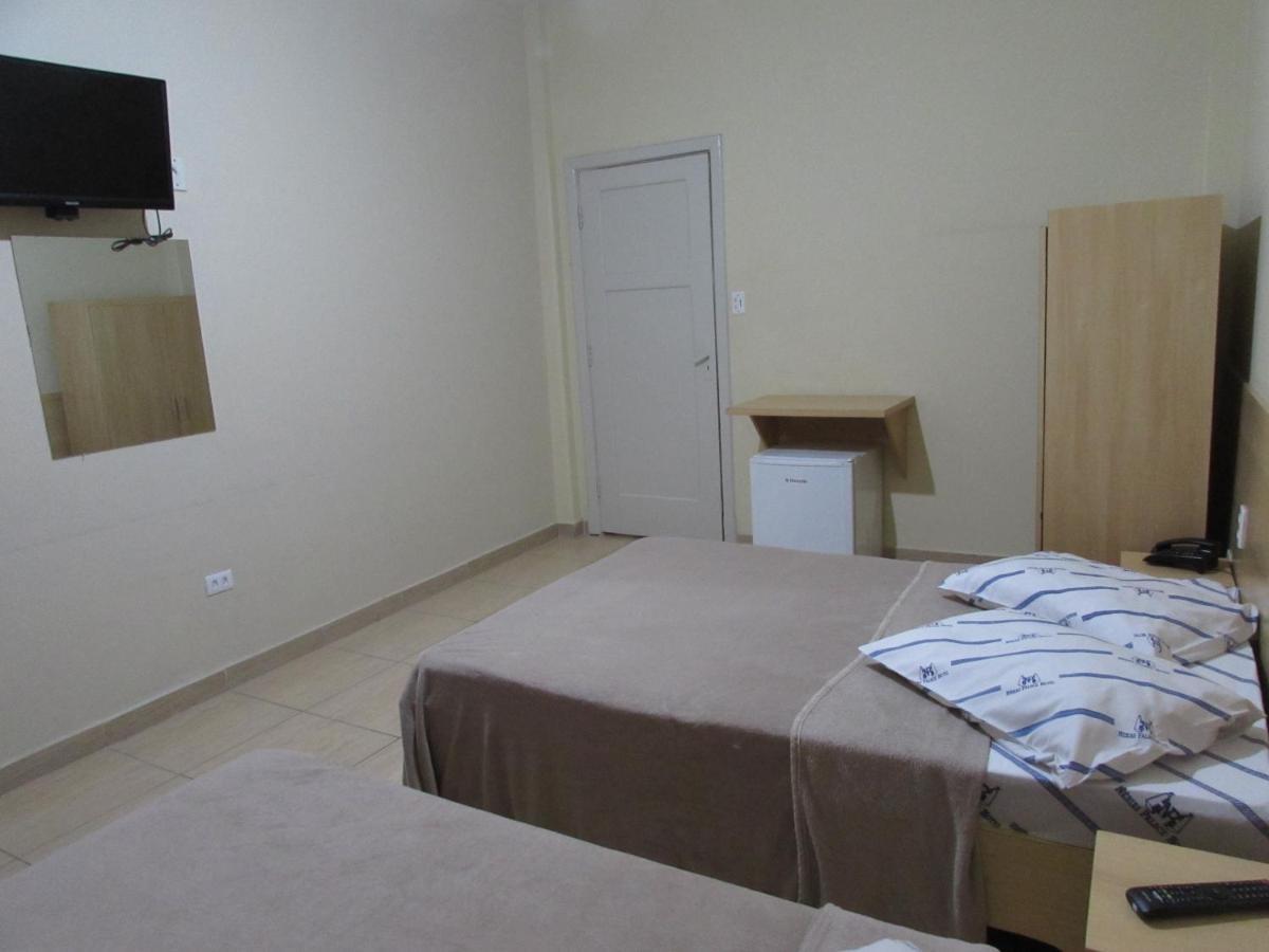 Hotel Nebias Palace Junto Da Avenida Ipiranga Com Sao Joao Em Frente Ao Bar Brahma Sp