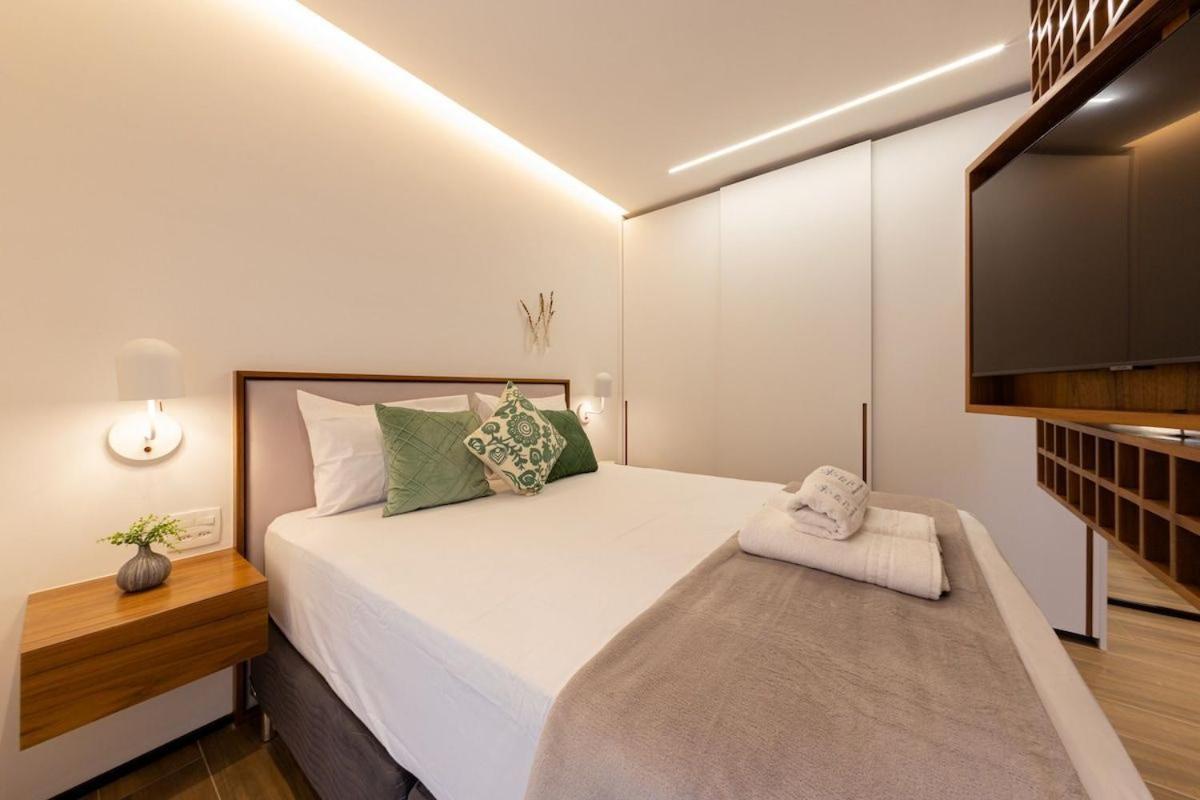 Easy Star - Luxuoso Studio No Coracao Do Campo Belo - Hc01h *