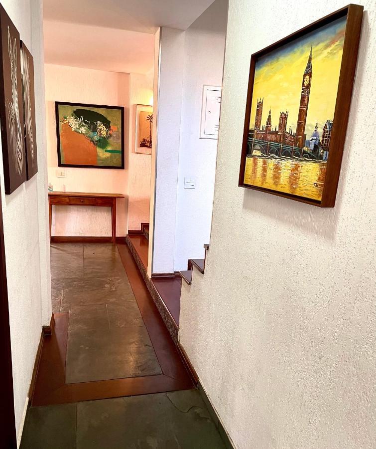 A Casa Que Hospeda * São Paulo