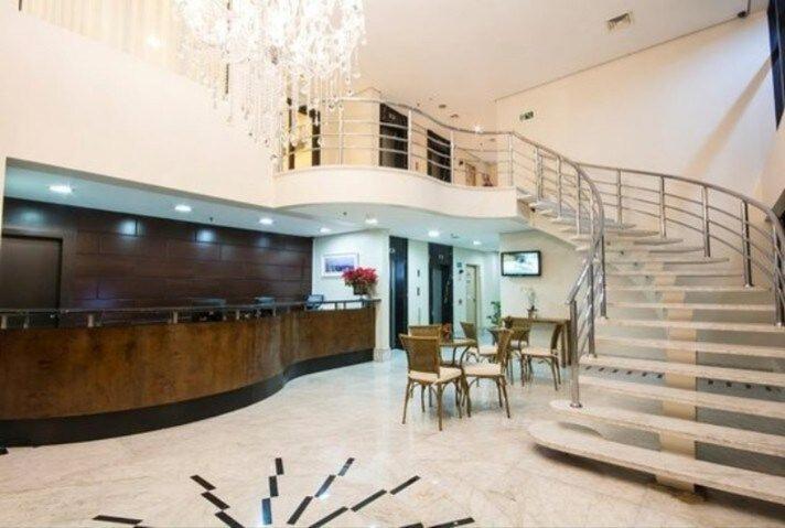 The Palace Tv No Quarto Limpeza Diaria Uh902 Khách sạn São Paulo