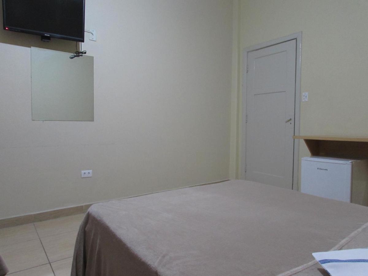 Hotel Nebias Palace Junto Da Avenida Ipiranga Com Sao Joao Em Frente Ao Bar Brahma Sp *